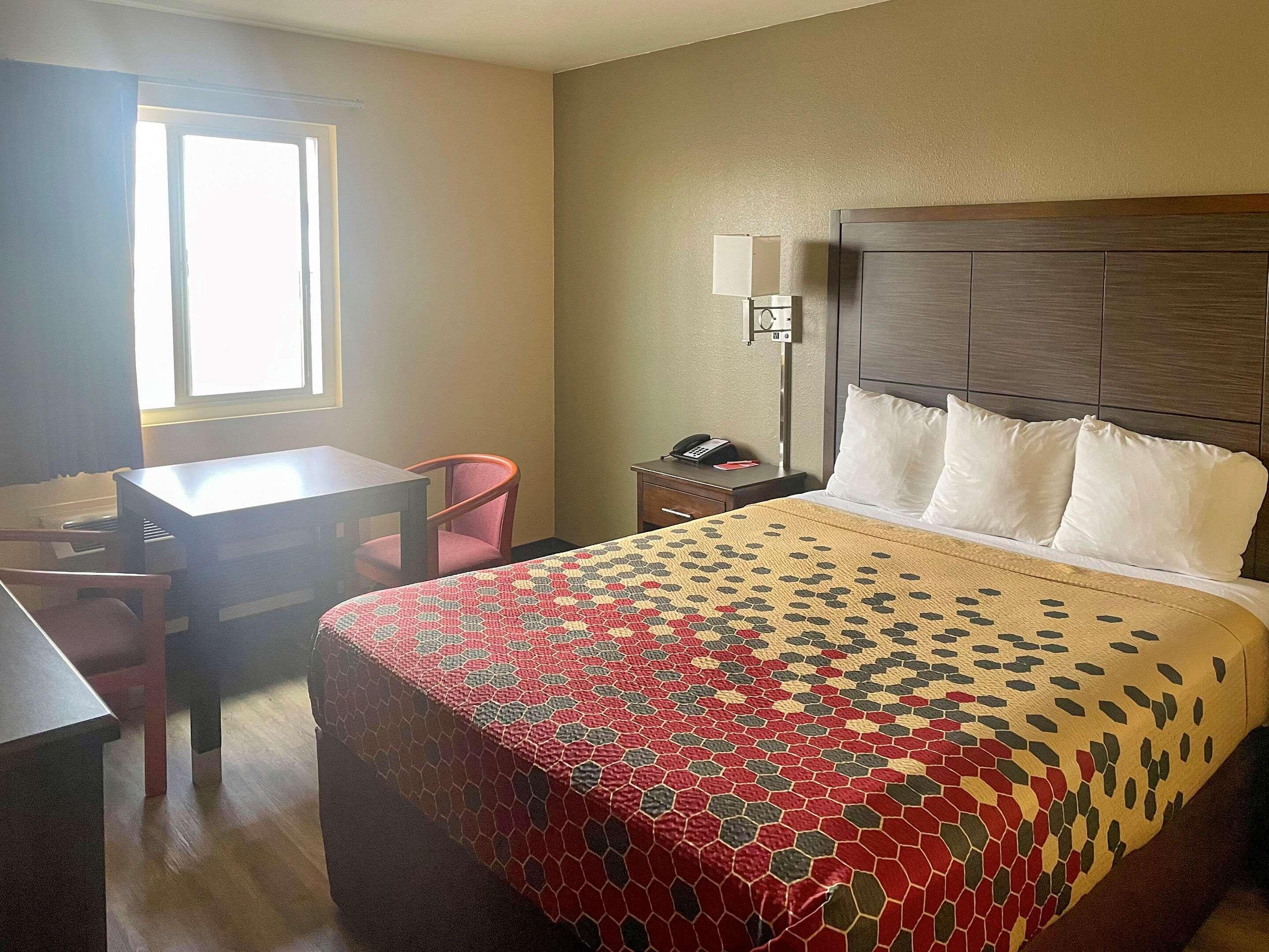 Econo Lodge Inn & Suites Corning Dış mekan fotoğraf